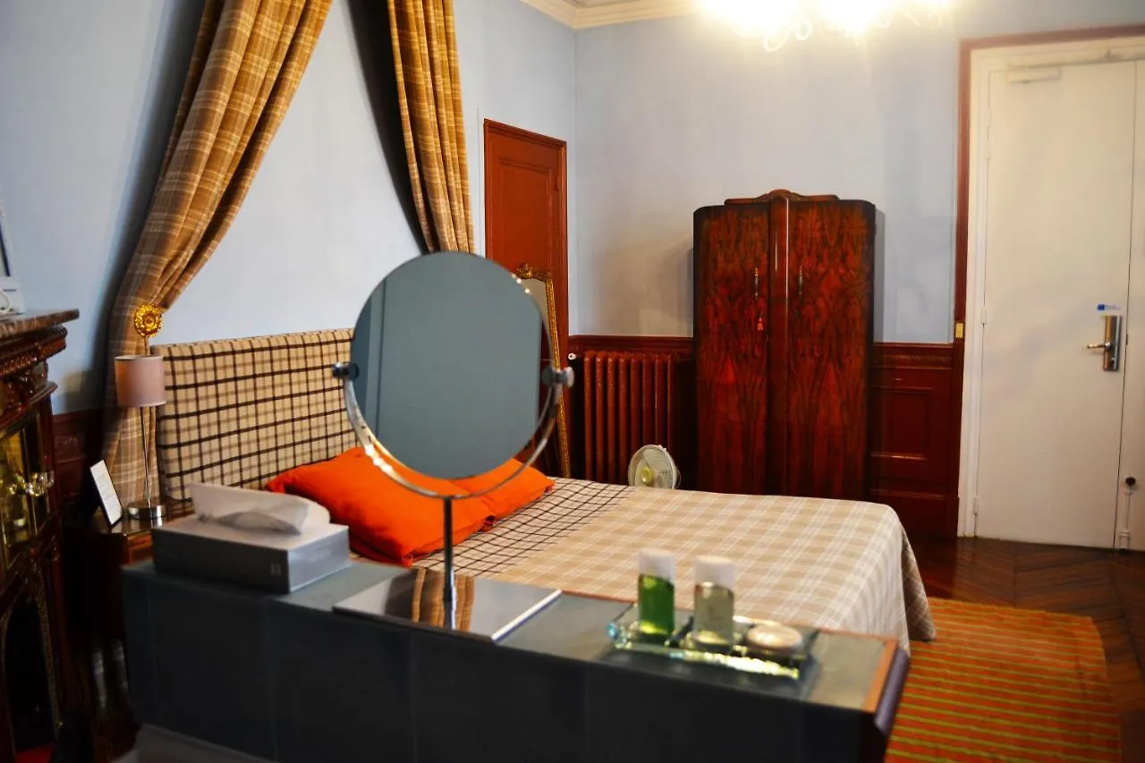 Windsor Hotel 3*